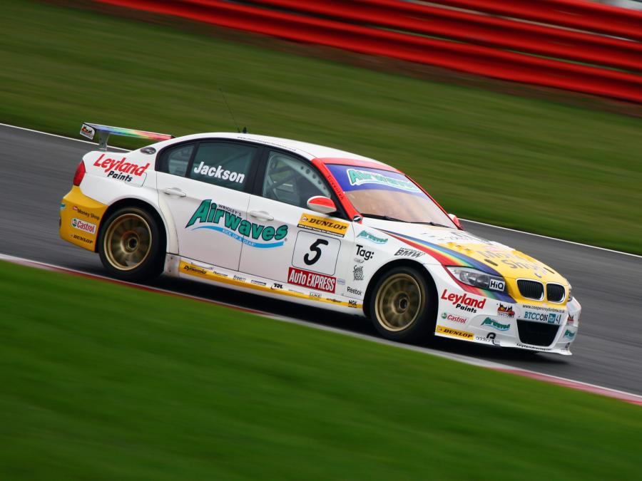  BMW 320si BTCC 2009 года  (фото 5 из 16)